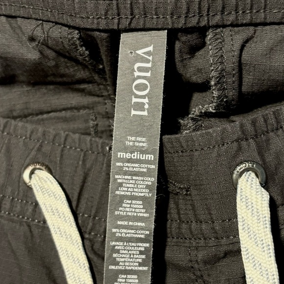 Vuori Charcoal Women’s Pants - Picture 5 of 6